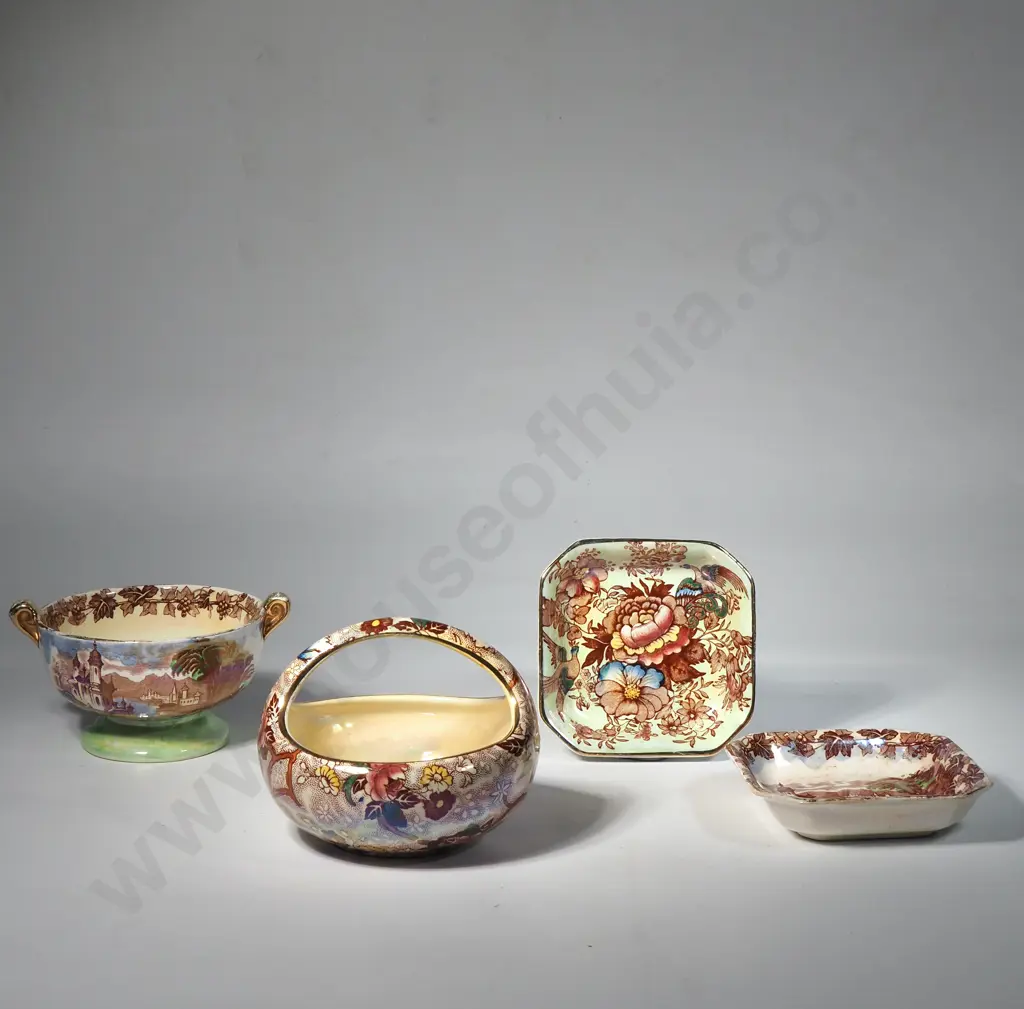 Maling Lustre Small Basket, Double Handled Small Bowl & Two Square Dishes Image 1++