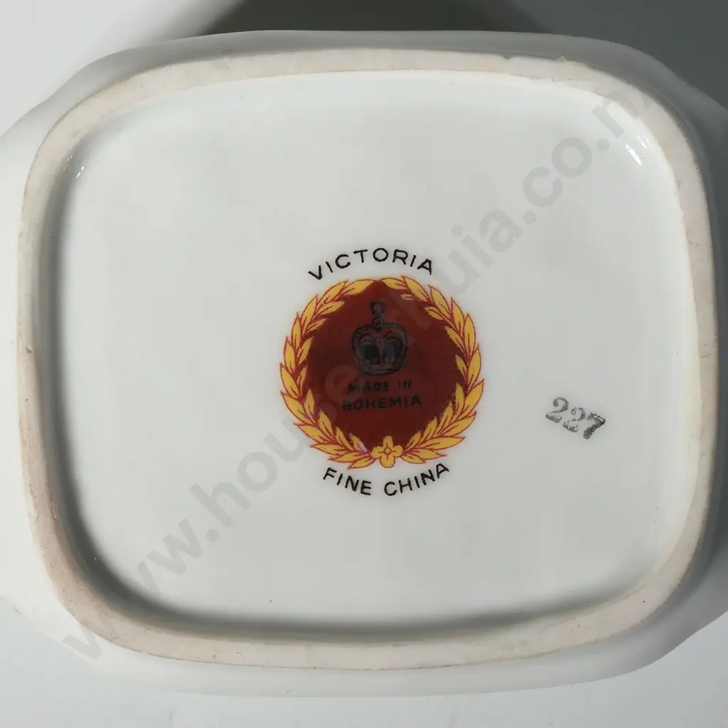 Collection of Four Small China Toast Racks Image 1++