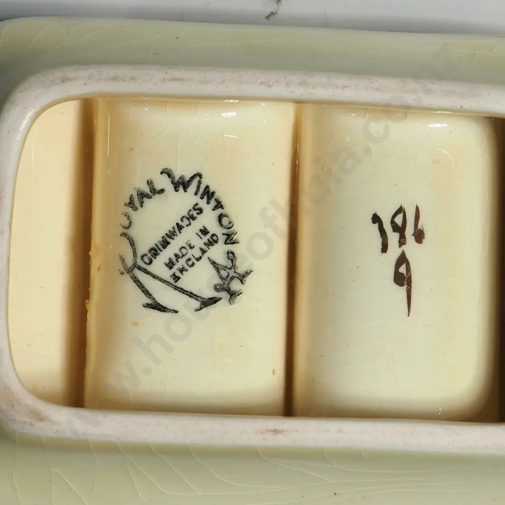 Collection of Four Small China Toast Racks Image 1++