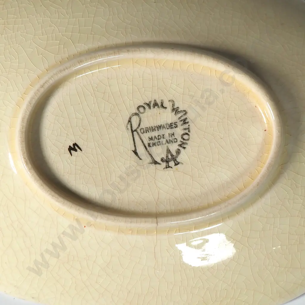 Allover Pattern China Trio, Small Toast Rack & Empire Ware 'Delphi' Small Jug & Royal Winton Sauce Boat & Undersaucer Image 1++