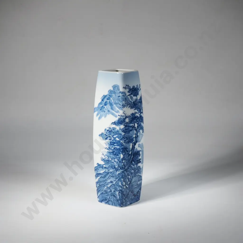 Antique Blue and White Japanese Vase - Featuring Mountain Landscape Image 1++