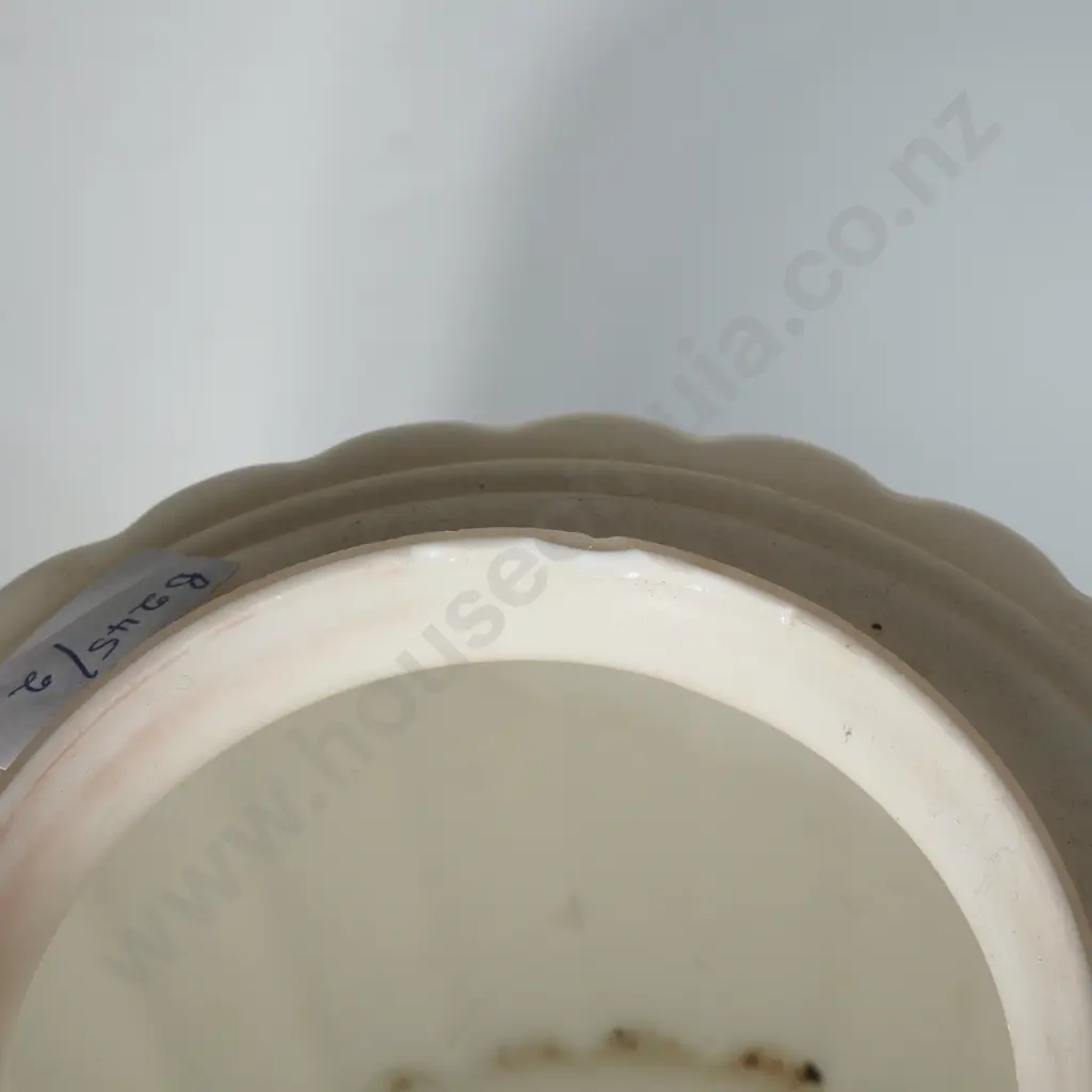 Art Deco Ribbed Glass Globe/ Shade Image 1++