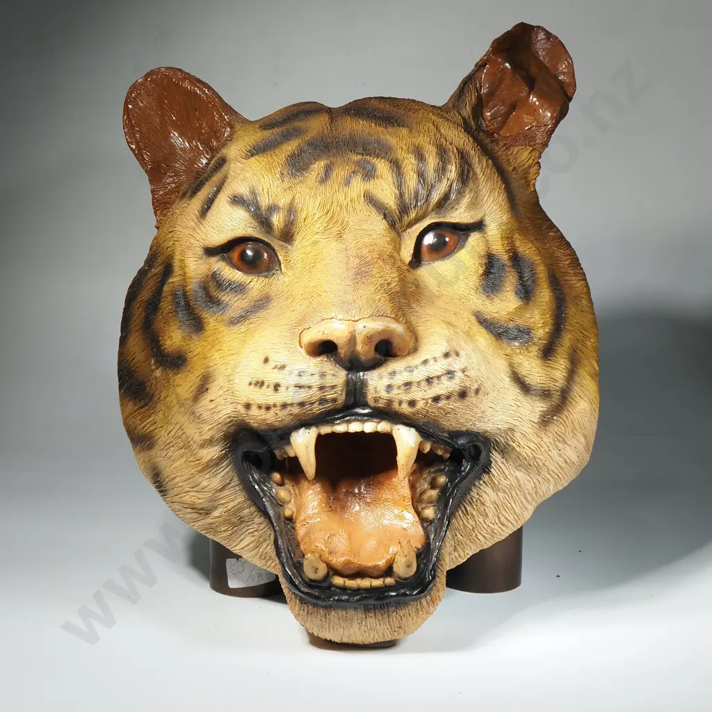 Resin Wall Hanging Tiger Face A/F Image 1++