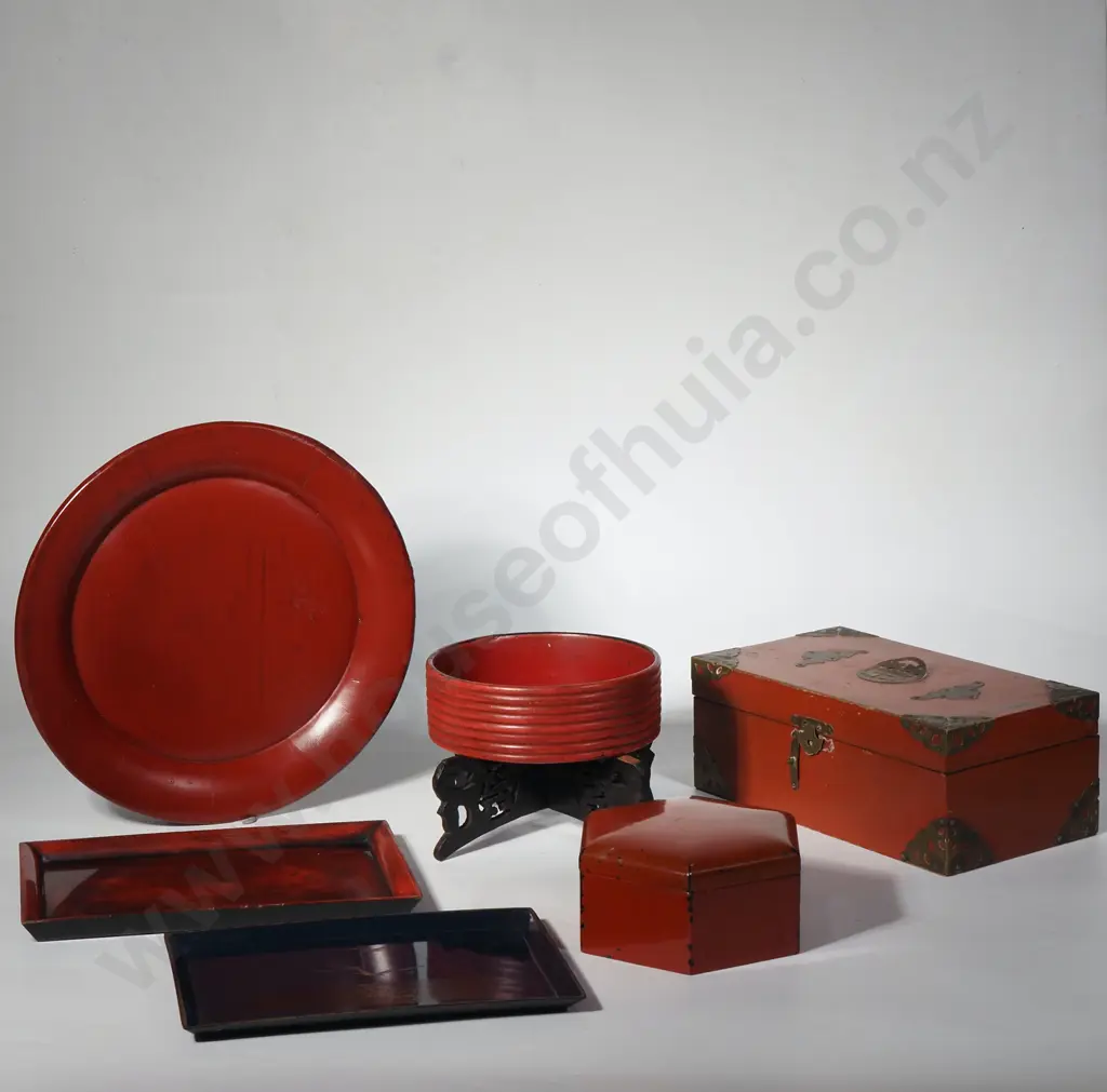 Quantity of Oriental Lacquer Ware including a Jewellery Box (A/F), Hexagonal Lidded Box, Small Trays & Dishes Image 1++
