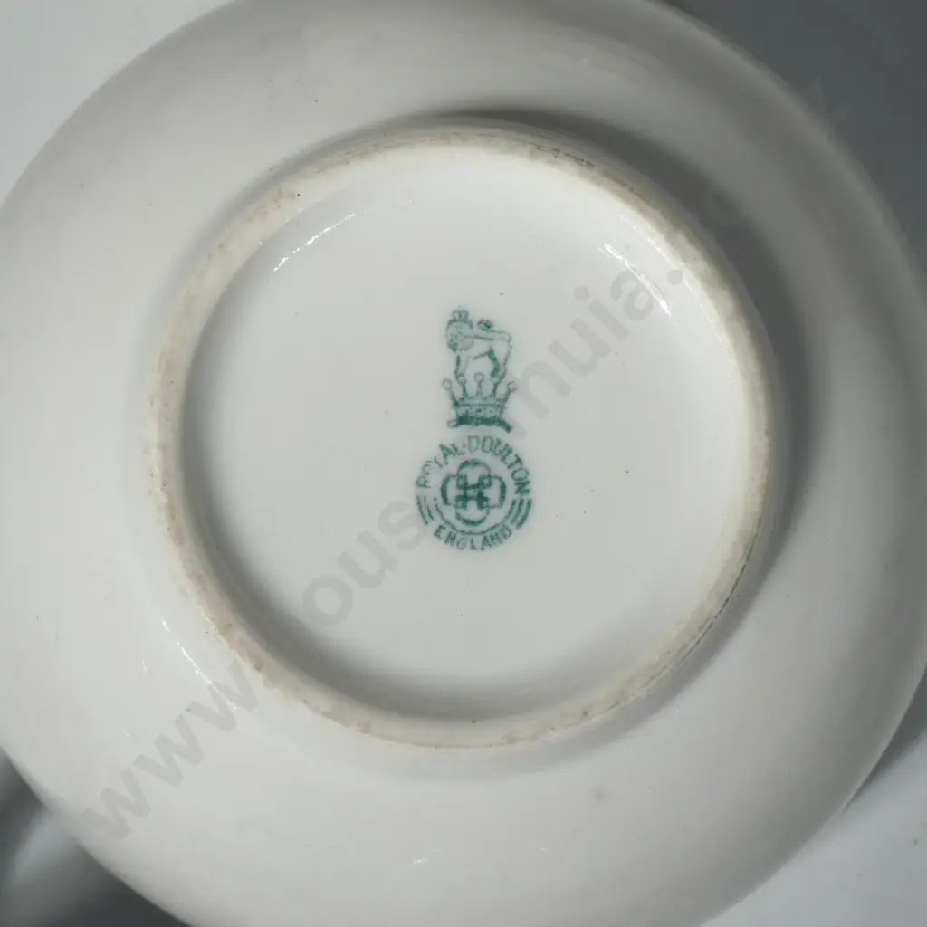 Quantity of Items including Royal Worcester Barrel Shaped Jug (A/F) Image 1++