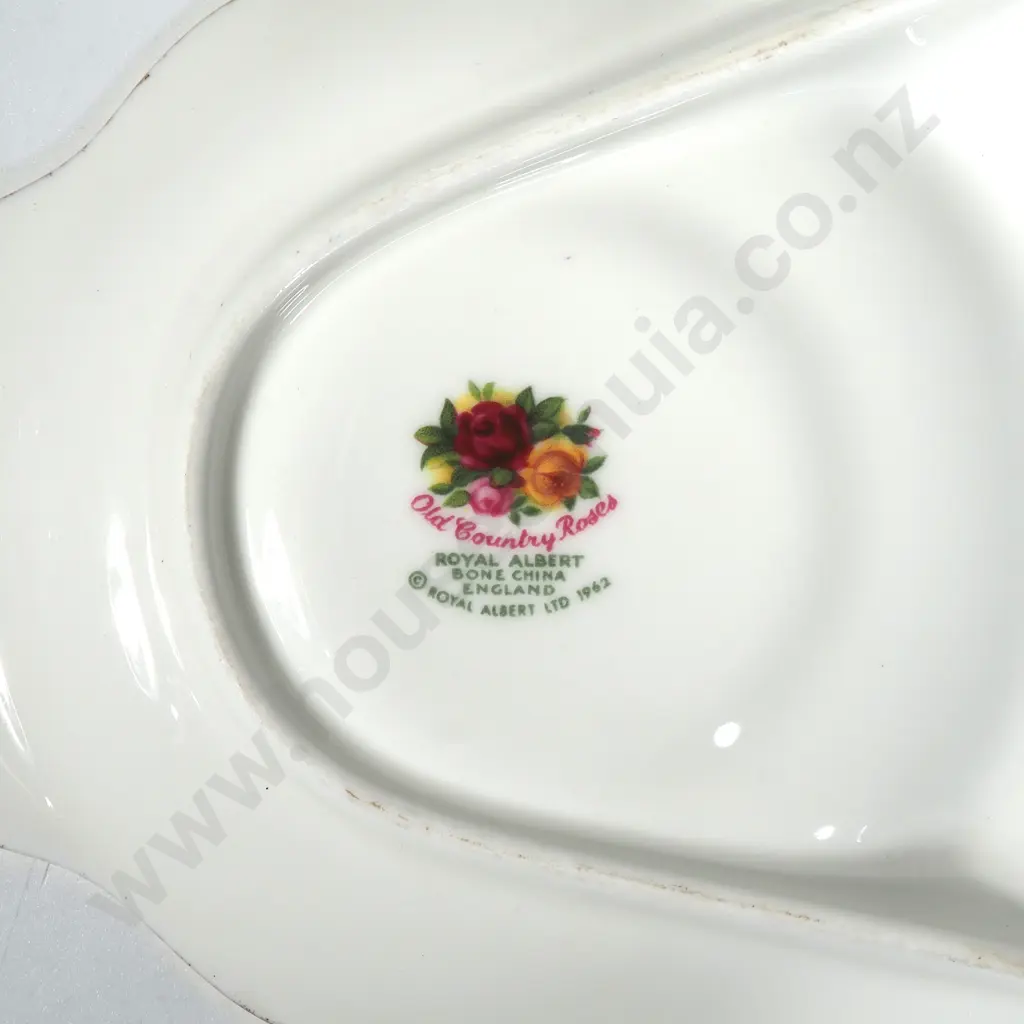 Vintage Royal Albert "Old Country Roses' Bone China Tennis Set Image 1++