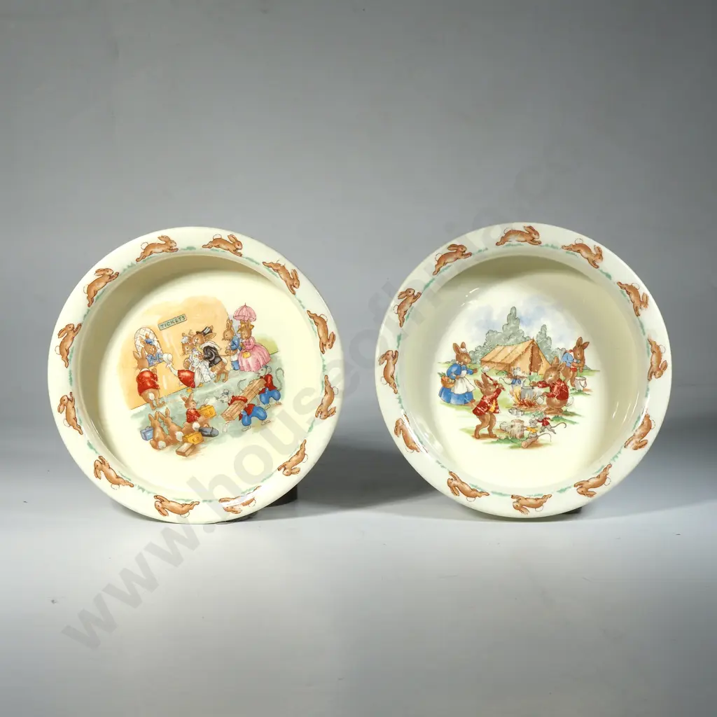 Pair of Royal Doulton 'Bunnykins' Child's Bowls Image 1++