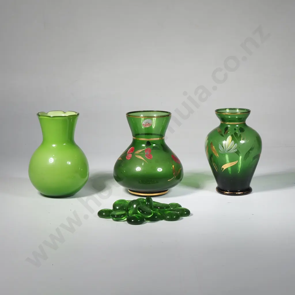 3 x Vintage Green Glass Vases. Image 1++