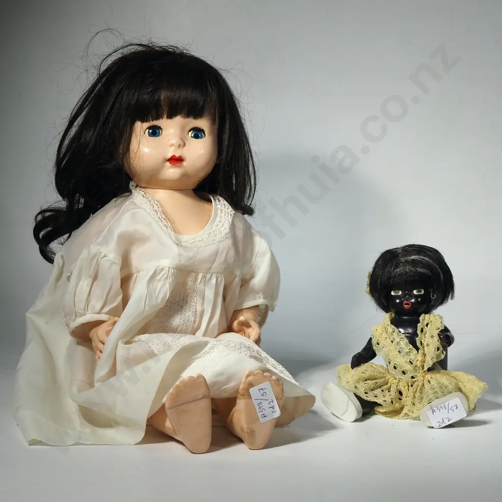 Two Dolls Image 1++