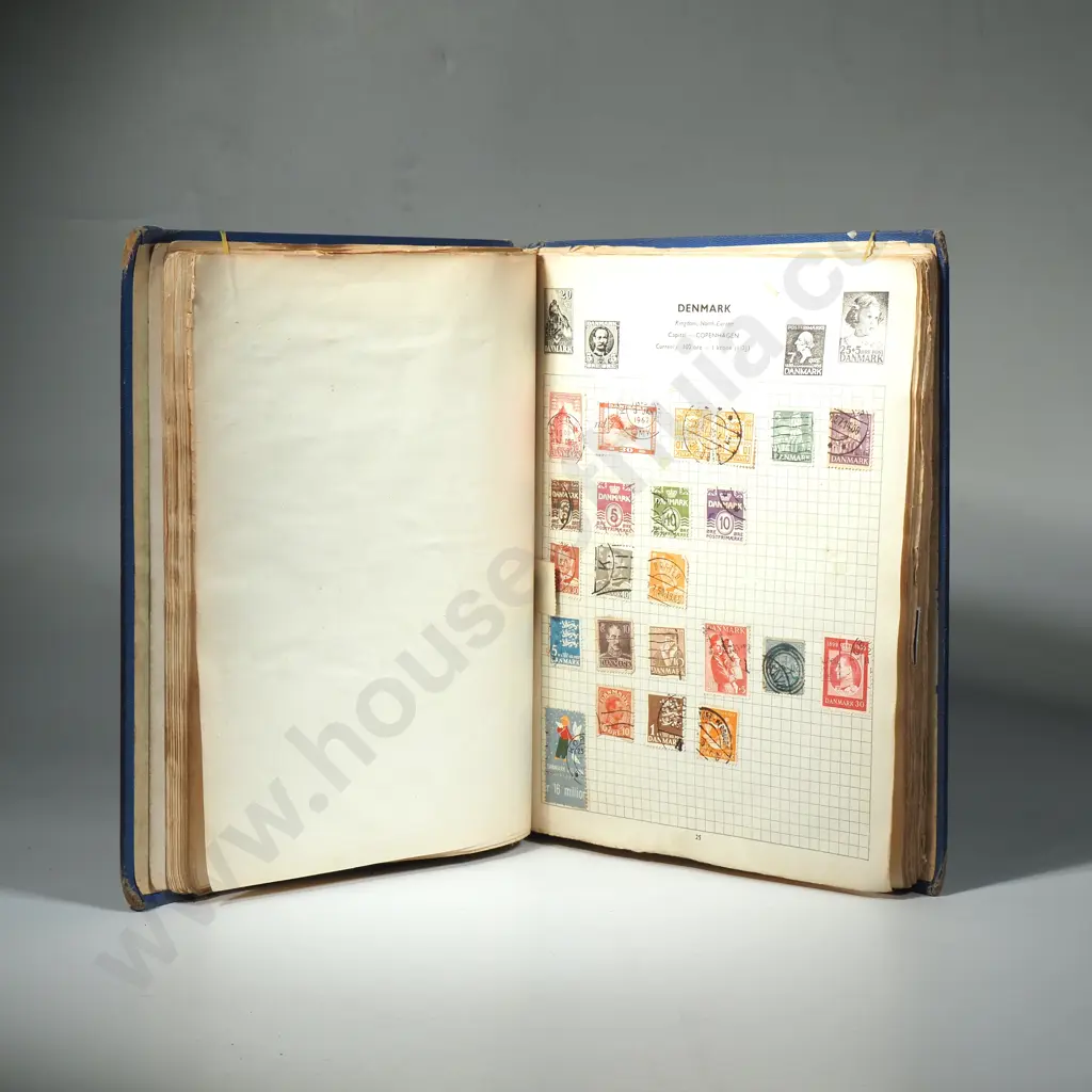 Stanley Gibbons "Swiftsure" Expanding Stamp Album Containing Many World Stamps Image 1++