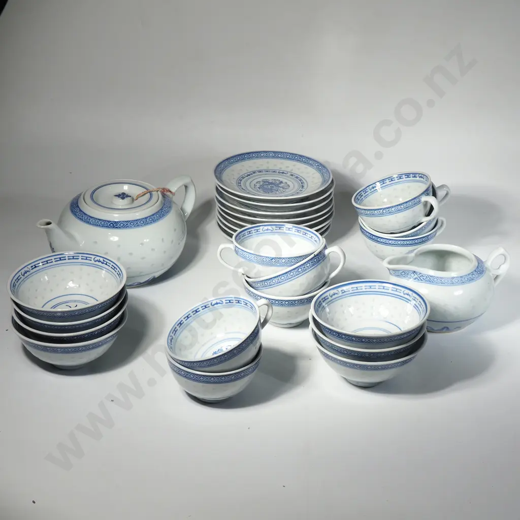 Large Tea Set Collection of Blue & White Porcelain Image 1++
