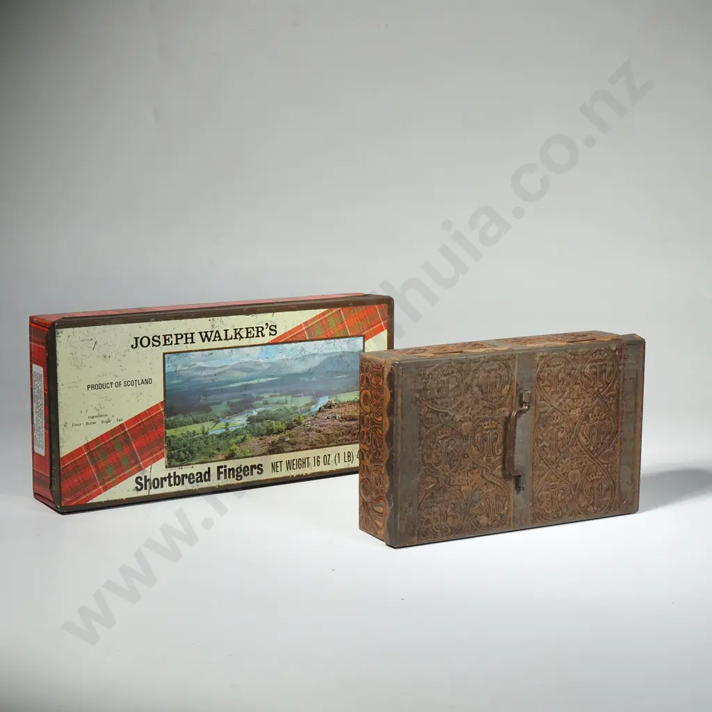 Vintage Cadbury Metal Box & Joseph Walker's Tin Box & Kingston Flyer Brochure Image 1++
