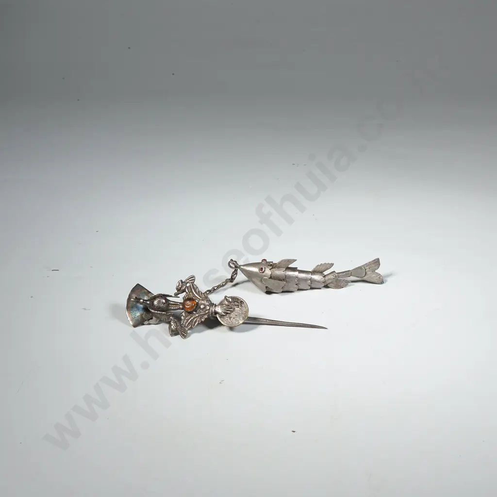 Vintage Silver Plate Brooch Featuring Fish Motif w Small Orange Stone Image 1++