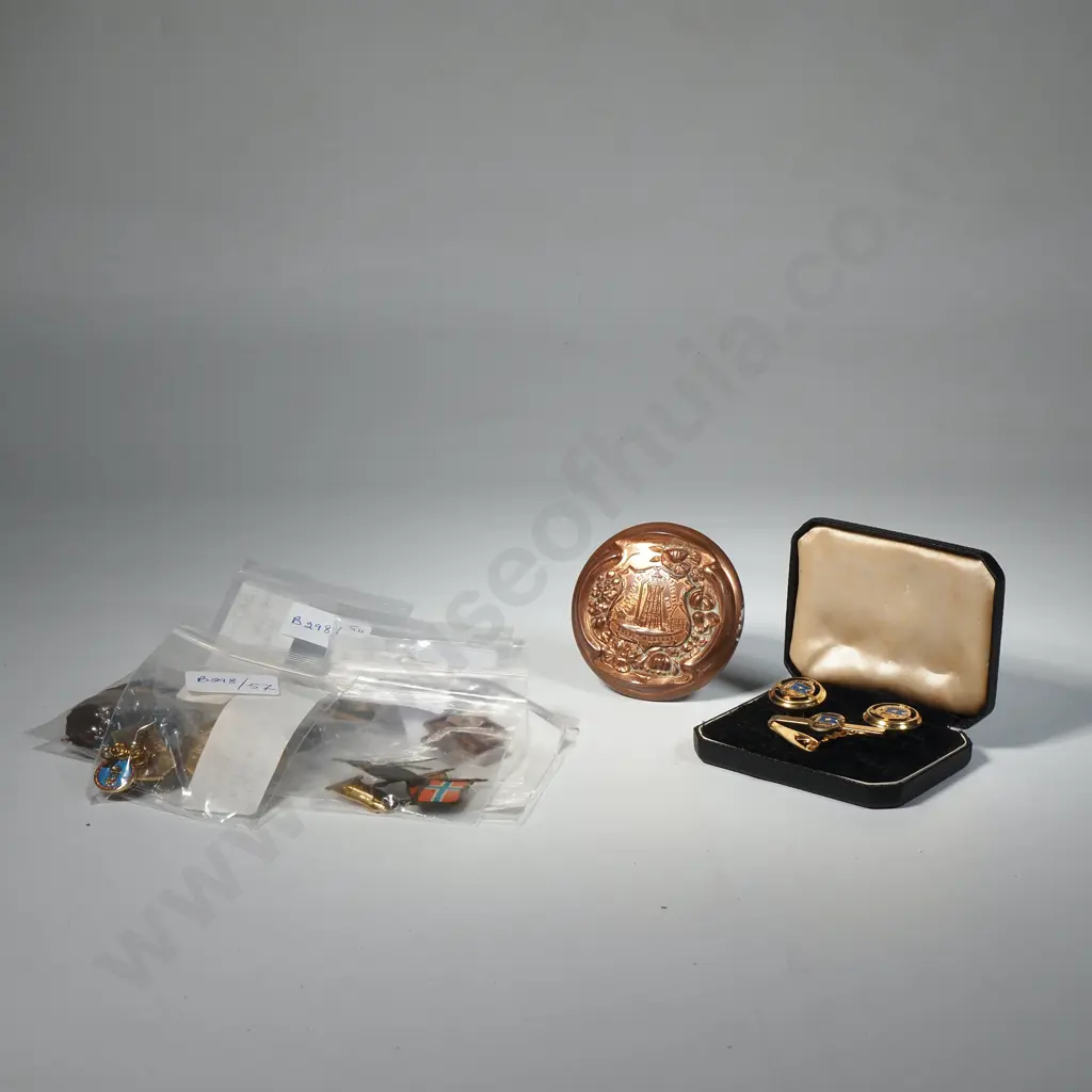 Boxed Flotto Lauro Vintage Maritime Gold Tone Cuff Links & Tie Pin Image 1++