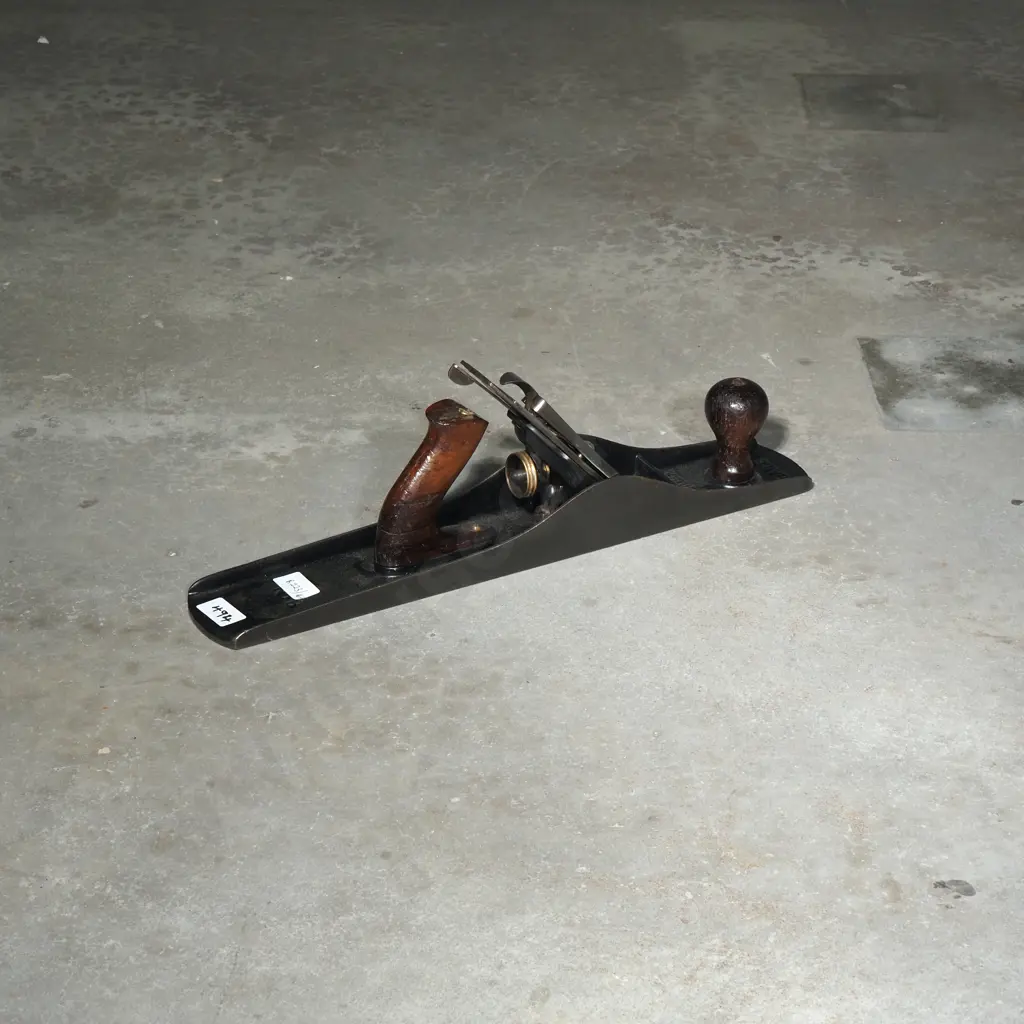 Vintage Bailey (Stanley) No. 6 Wood Woodworking Plane Image 1++