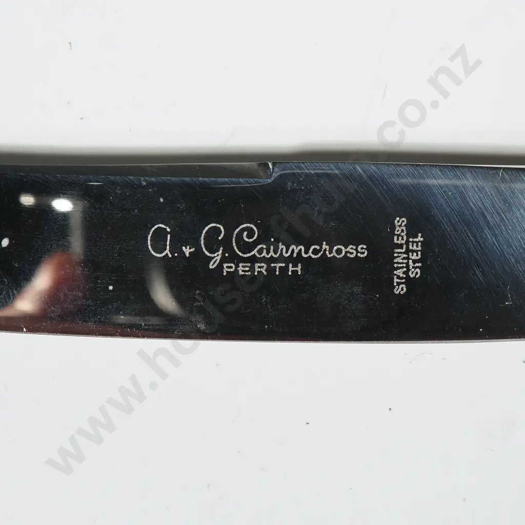 Bag of Faux Bone-Handled Knives Image 1++
