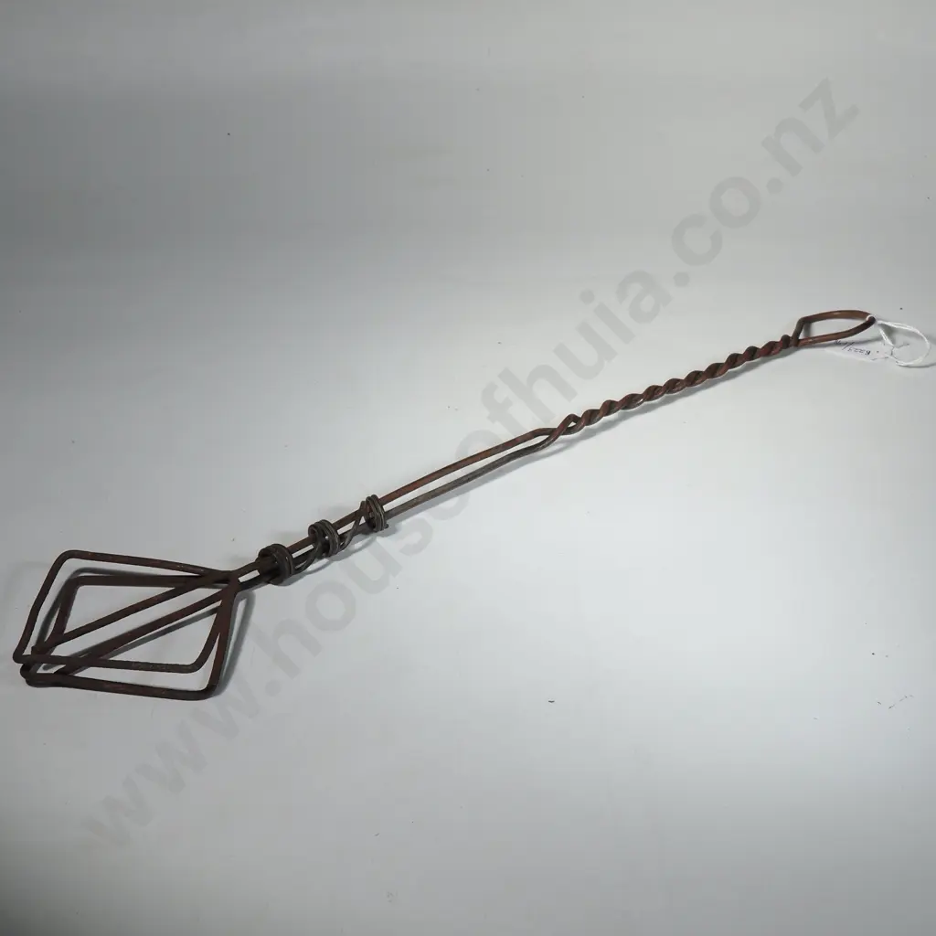 Handmade Wire Tongs, Possibly a Toasting Fork Image 1++