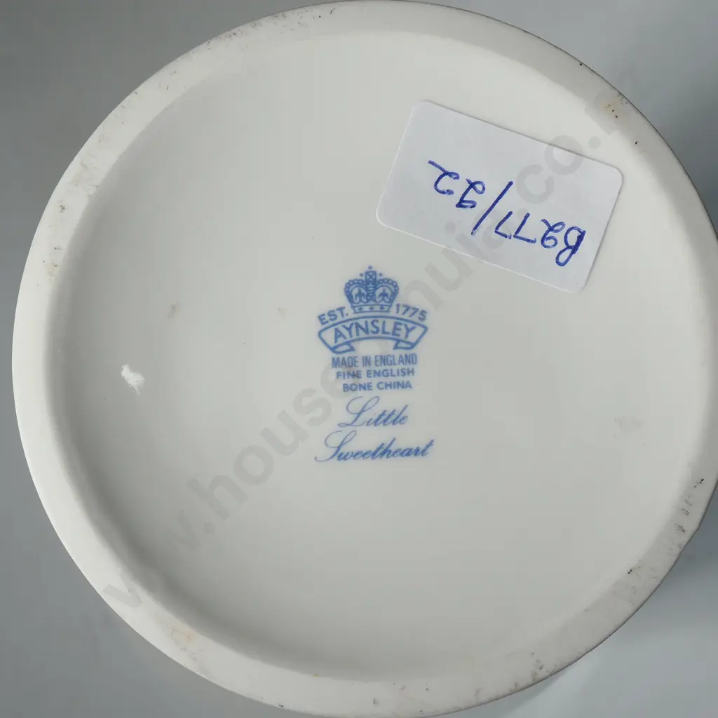 Large Aynsley 'Little Sweetheart' Urn Shaped Vase Image 1++