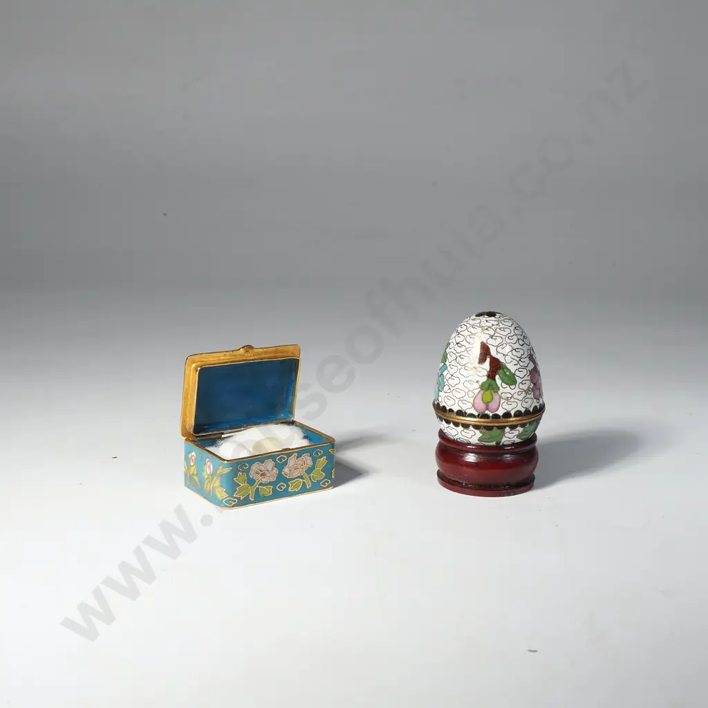 Vintage Chinese Cloisonne Egg w Stand H20 x 48 & Small Box Image 1++