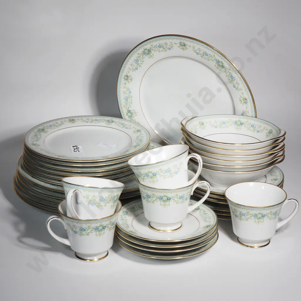 Vintage Noritake Part Dinner Set ' Spring Meadow'. Image 1++