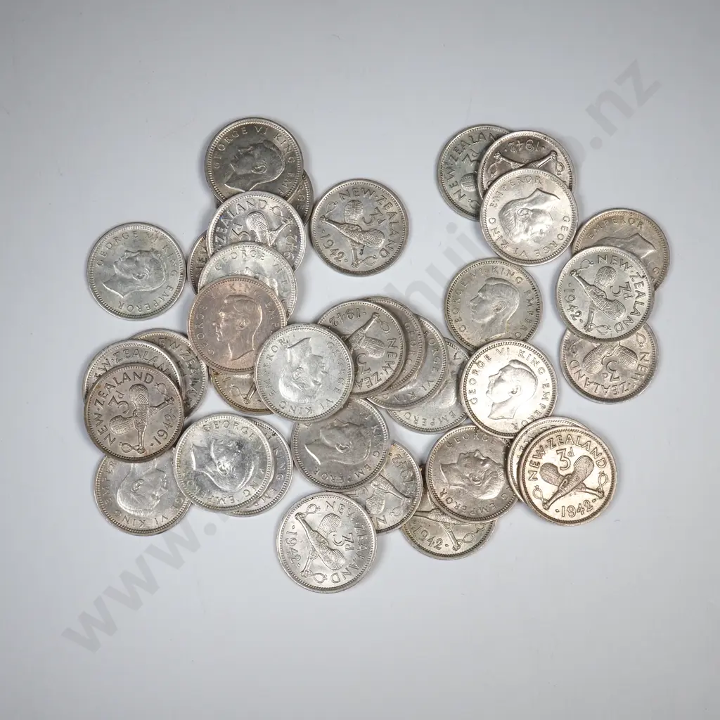 35 X 1942 THREEPENCES, V.F TO E.F Image 1++