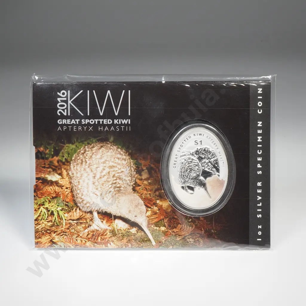 2016 GREAT SPOTTED KIWI UNC $1, C.V $220 Image 1++