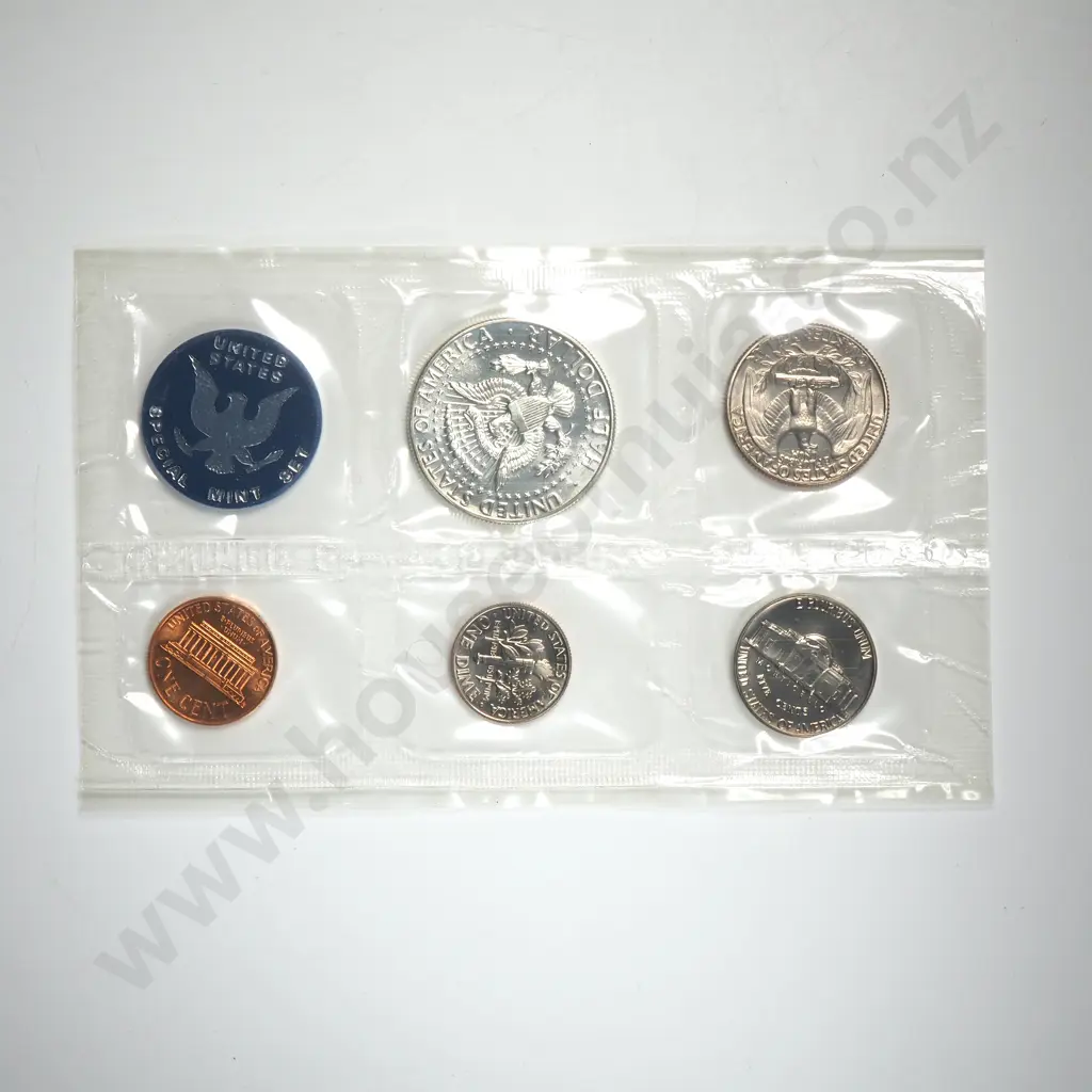 1965 Uncirculated Mint Set Image 1++