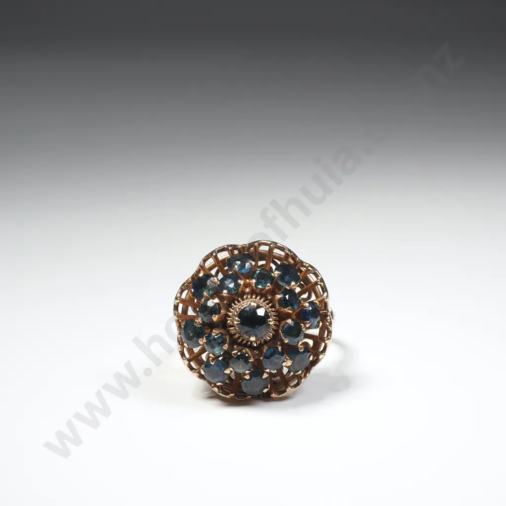 Vintage 18ct Gold Blue Stone Ring Image 1++