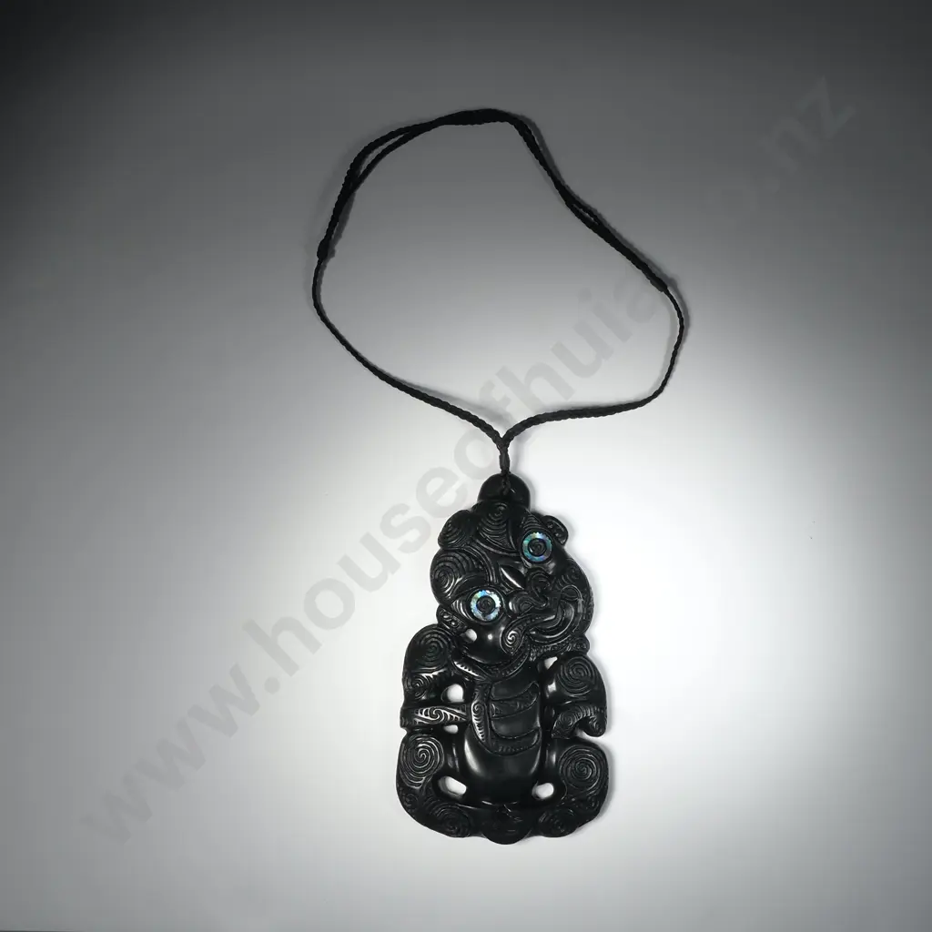 Massive Pounamu Hei Tiki w Whakarei Designs Image 1++
