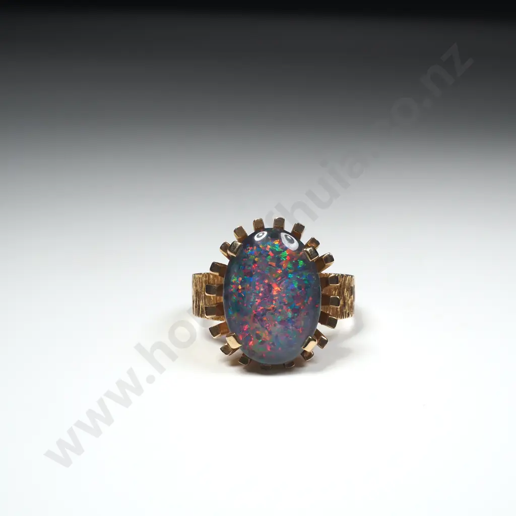 Vintage 9ct Gold Opal Doublet Ring Image 1++