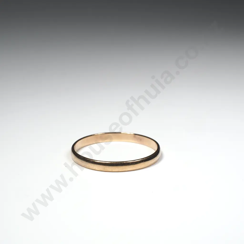 9ct Gold Wedding Band Image 1++