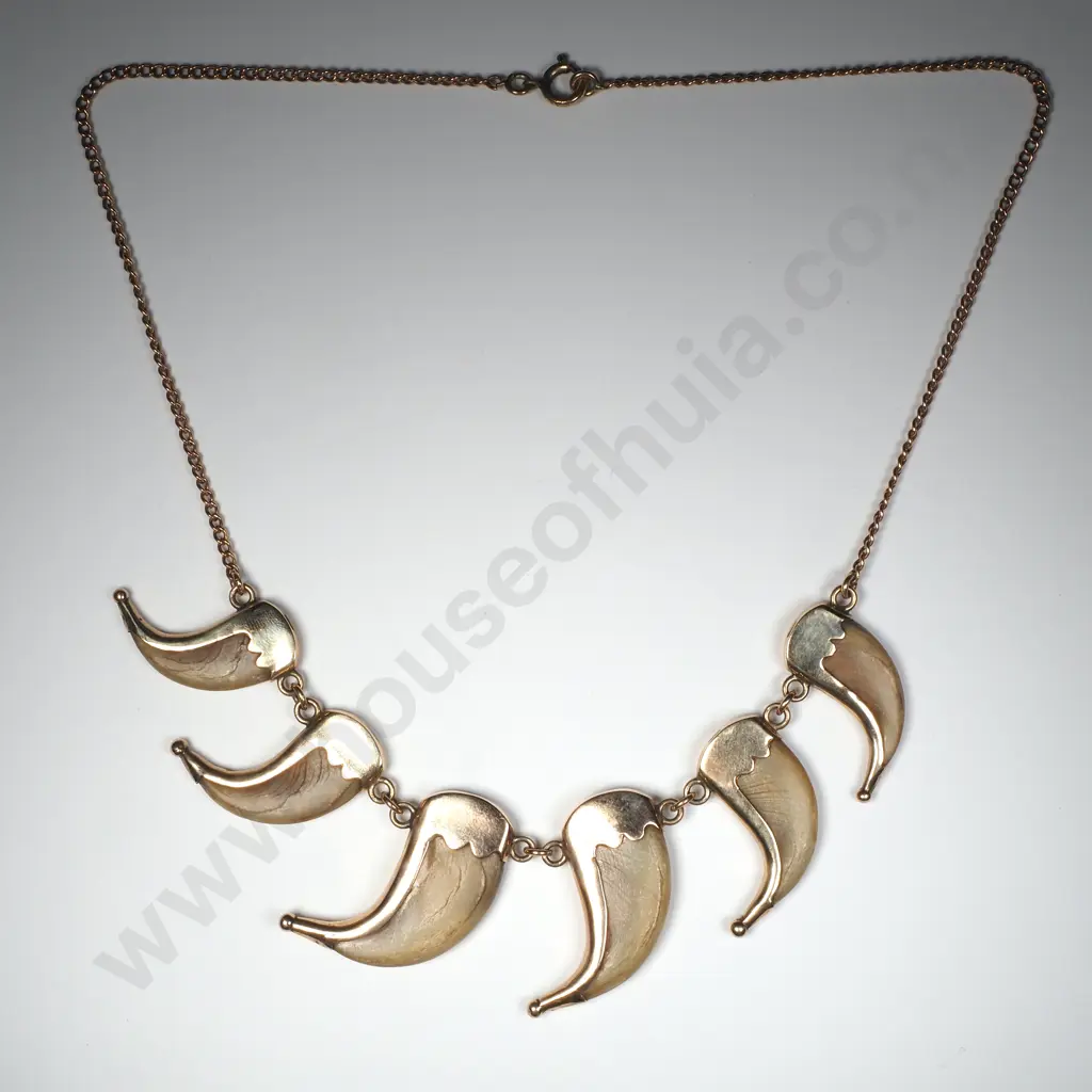 Antique 9ct Gold Mounted Tiger Claw Necklace Image 1++