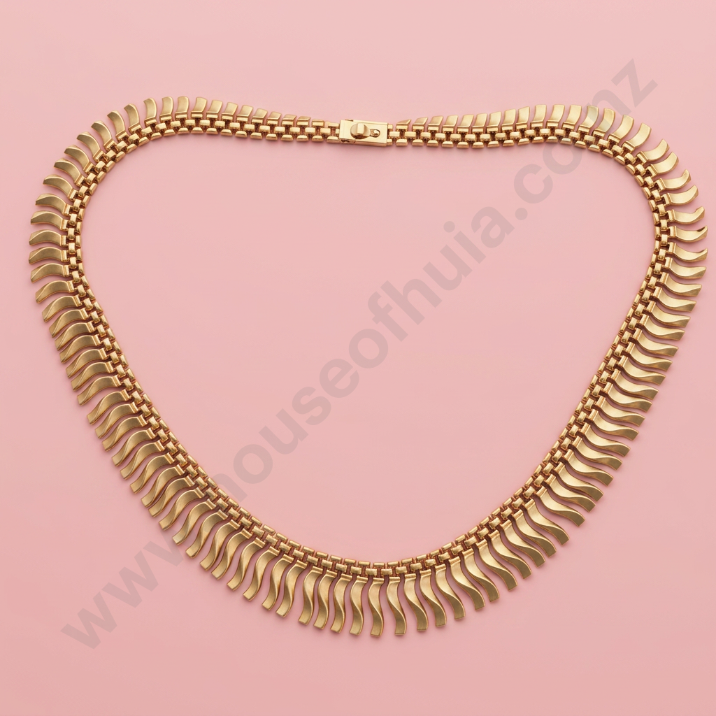 Italian 18ct Gold Collar Necklace Image 1++