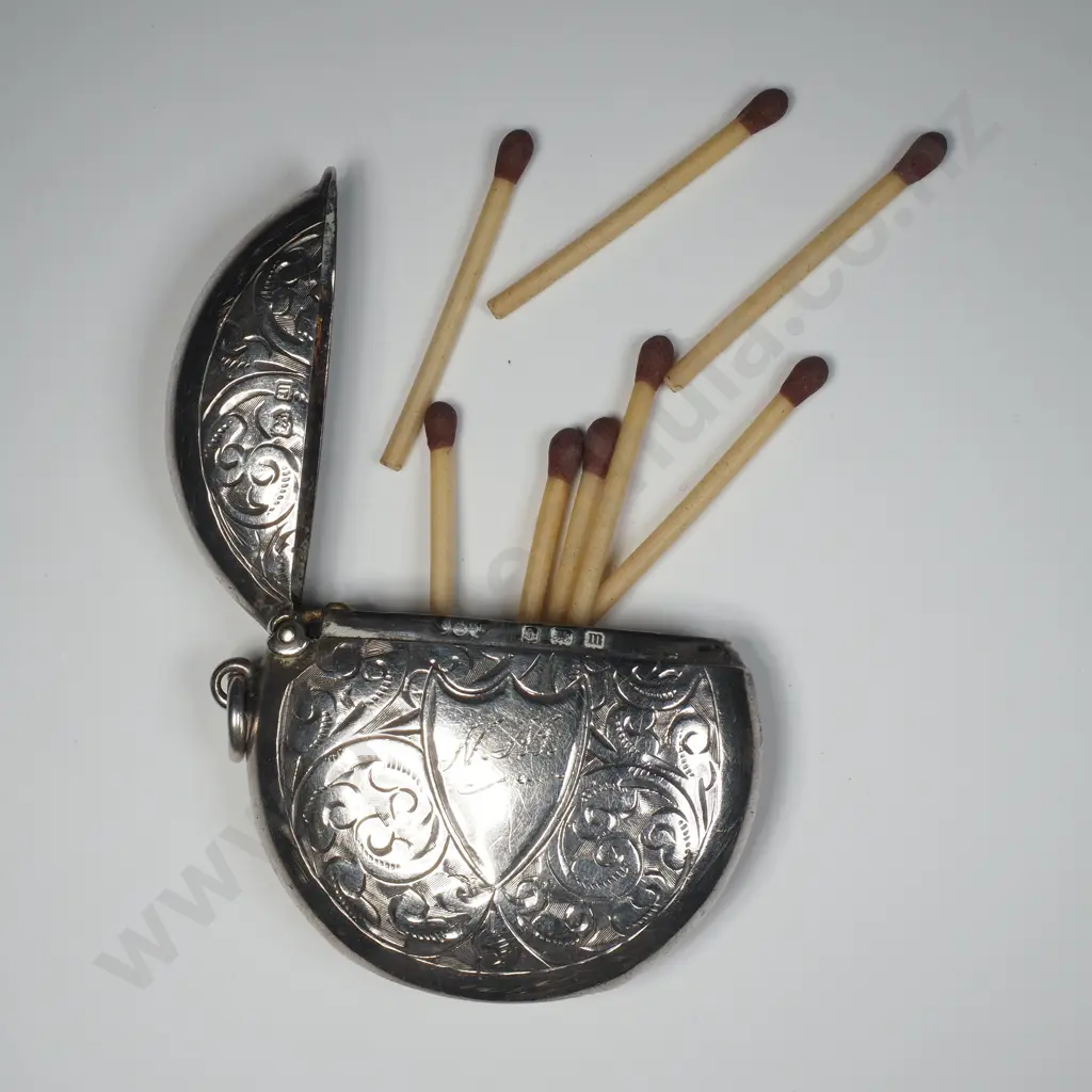Antique Sterling Silver Round Vesta Case Image 1++