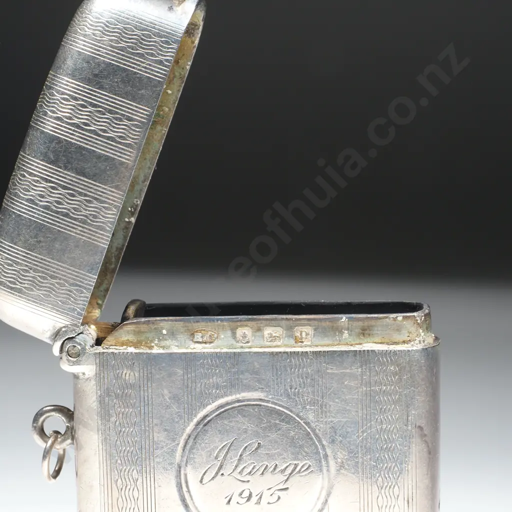 Antique Sterling Silver Vesta Case w Vesta Matches Image 1++