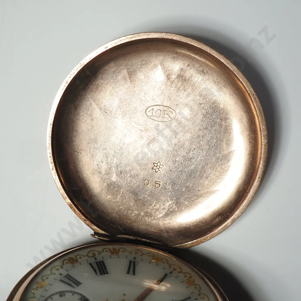 Antique 10ct Gold Ladies Pocket Watch Image 1++