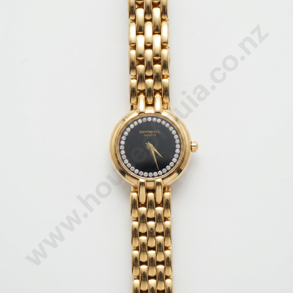 Vintage Raymond Weil Ladies Quartz Wristwatch w Gold Plate Bracelet & Black Dial Surrounded w Crystals Image 1++