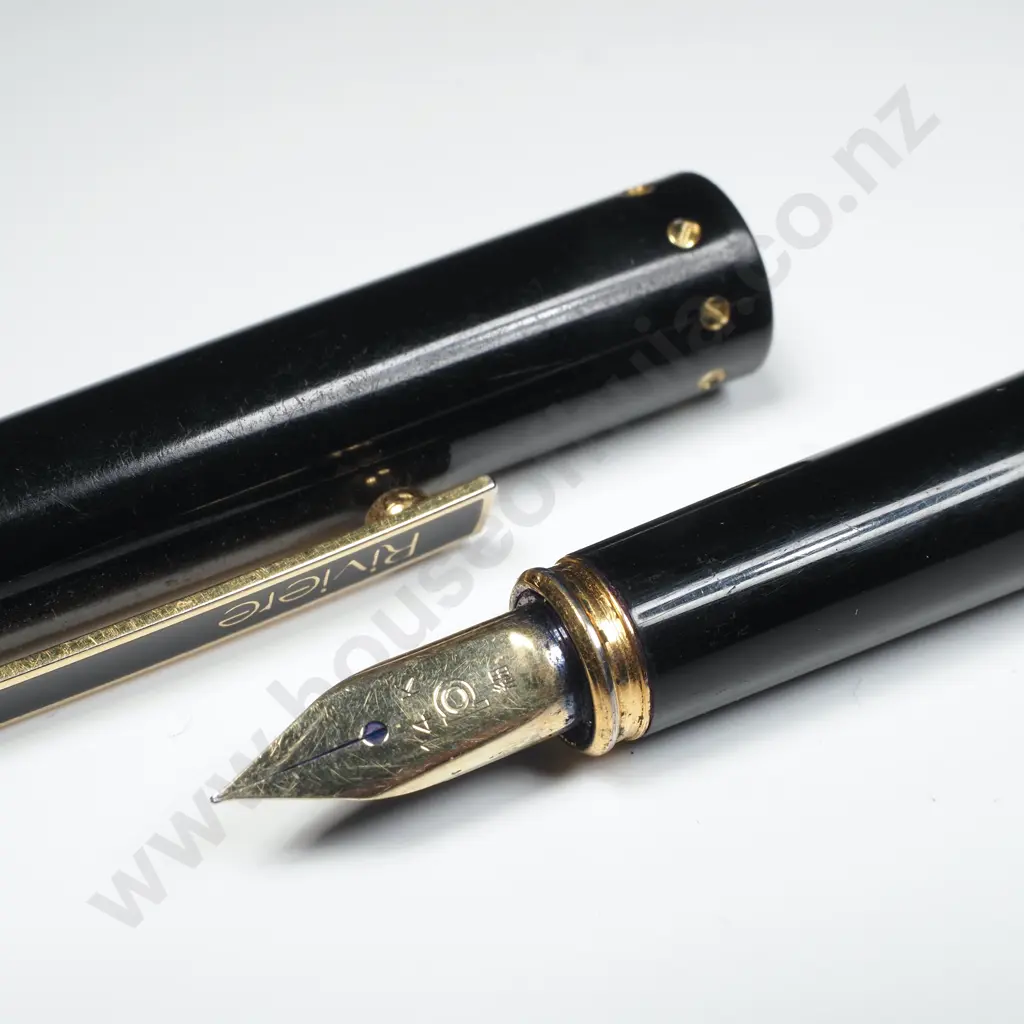 Vintage Riviere 14ct Gold Nibbed Fountain Pen  Image 1++