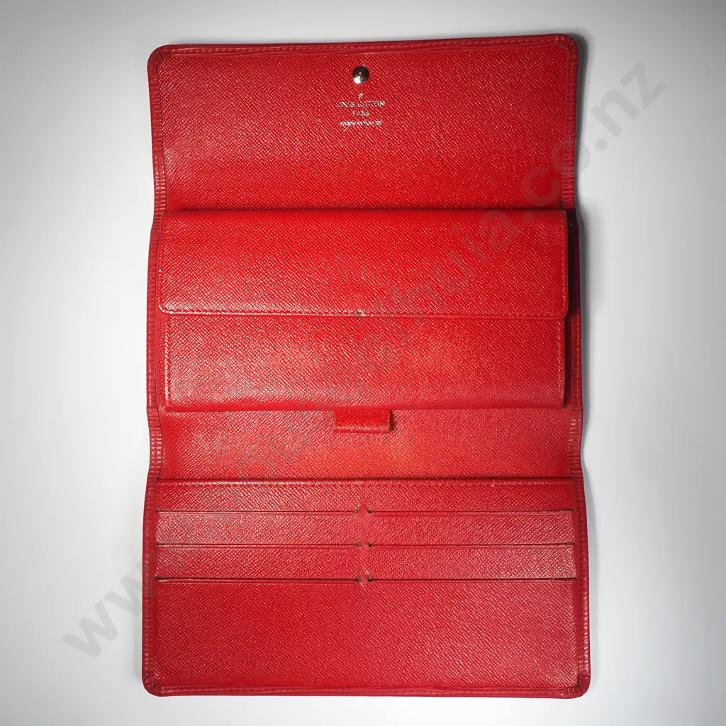 Louis Vuitton Red Epi Leather International Wallet w Box & Dust Bag Image 1++
