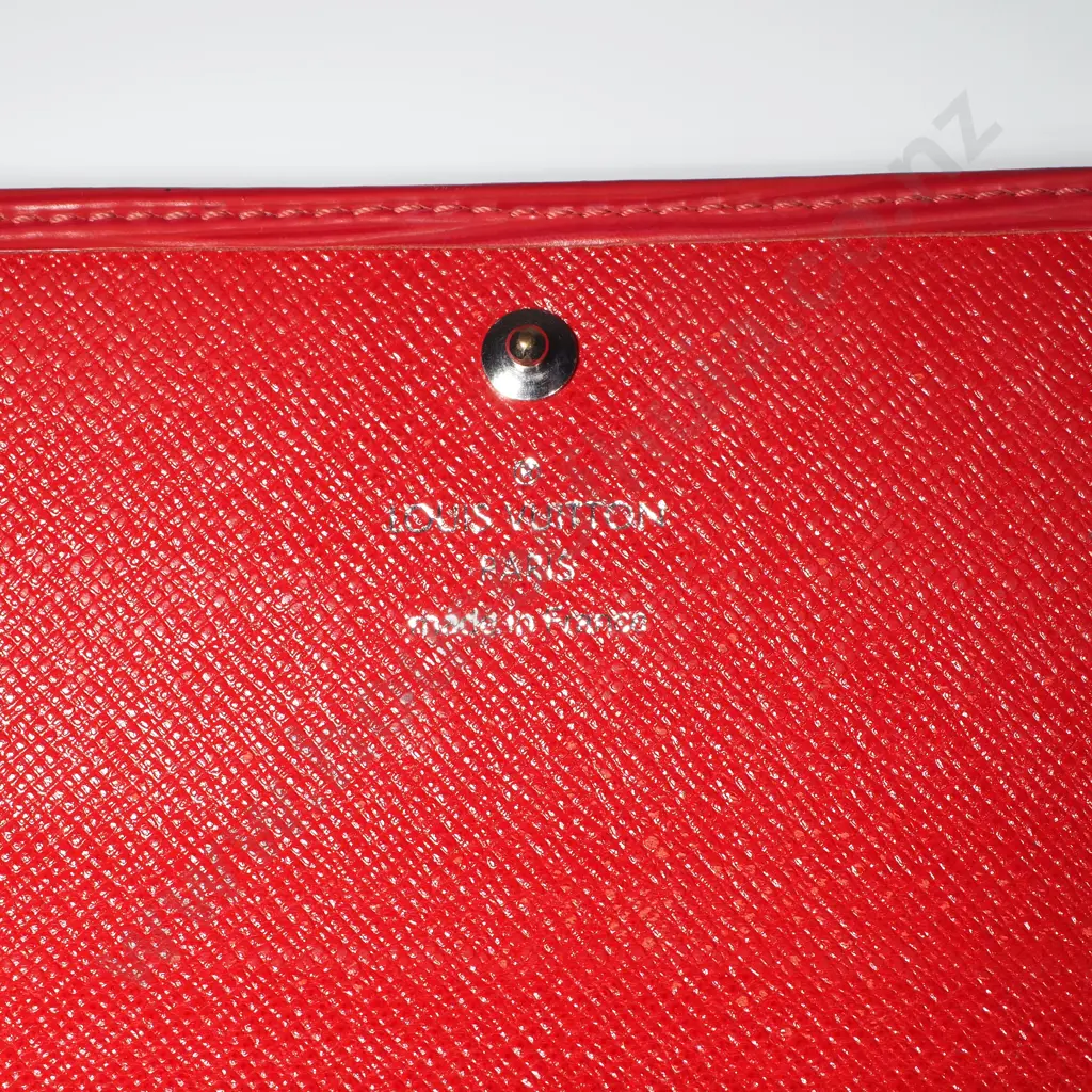 Louis Vuitton Red Epi Leather International Wallet w Box & Dust Bag Image 1++