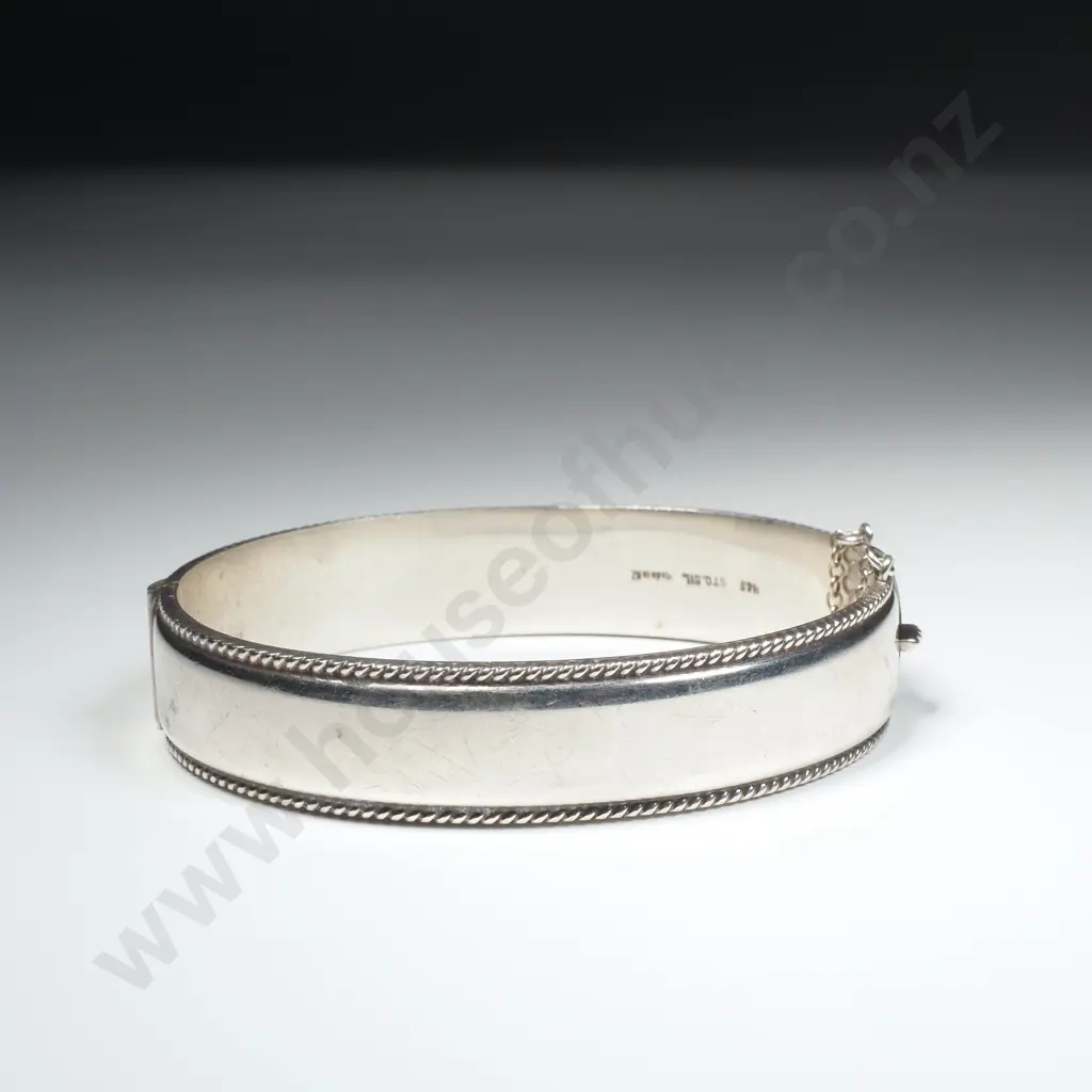 Sterling Silver Hinged Bracelet Image 1++