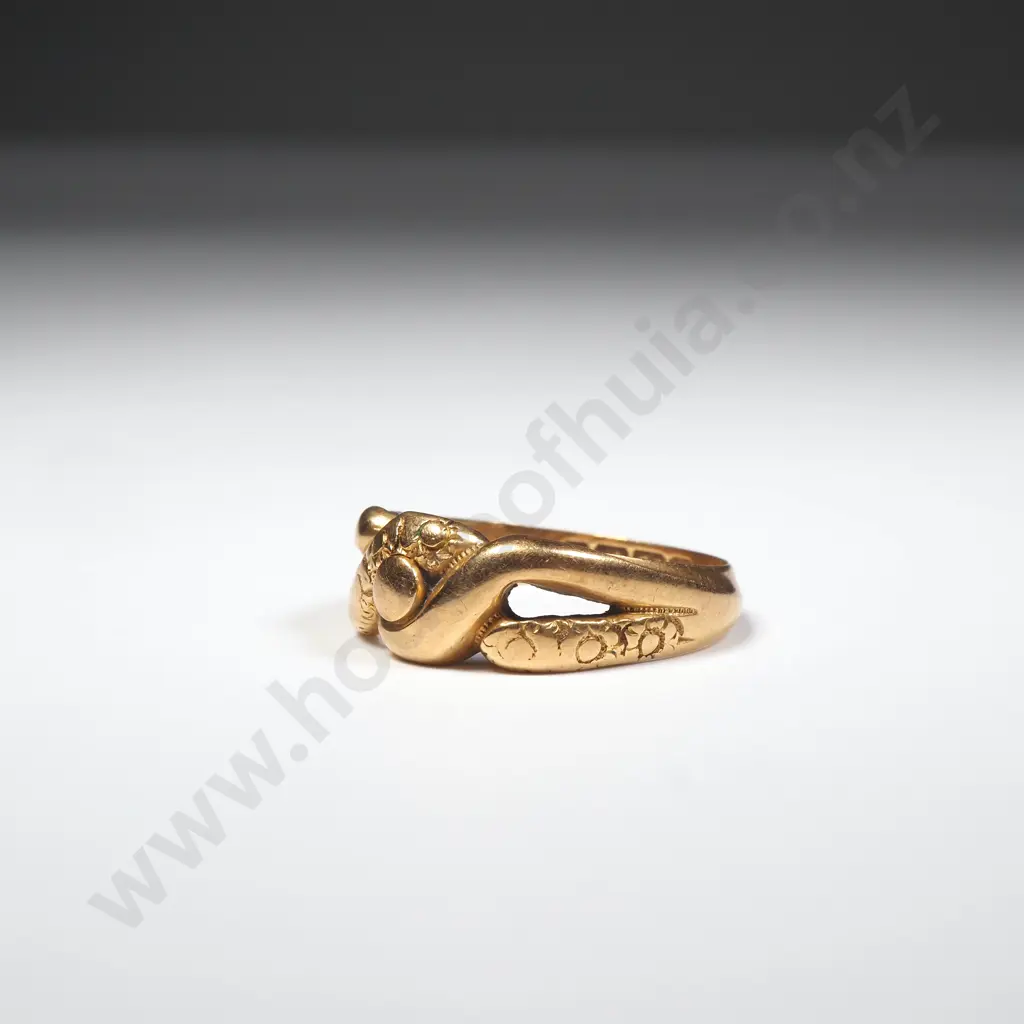 Antique 18ct Gold Gents Ring w English Hallmarks Image 1++