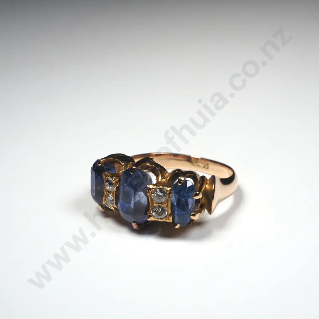 18ct Gold Sapphire & Diamond Ring Image 1++