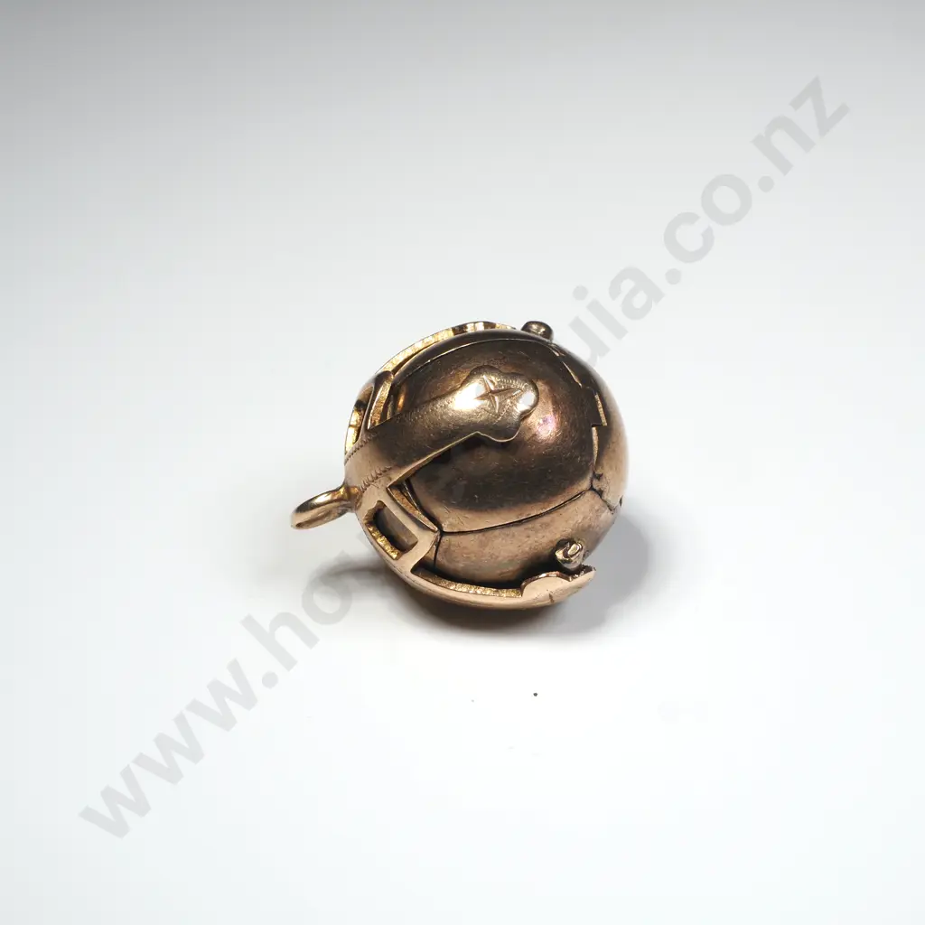 9ct & Sterling Silver Masonic Ball Pendant Image 1++