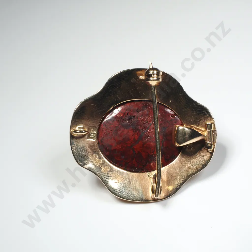 9ct Gold Stone Pendant by Curtis Jewellers Image 1++