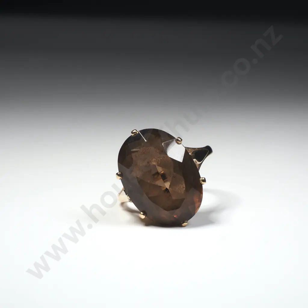 Vintage 9ct Gold Topaz Ring Image 1++