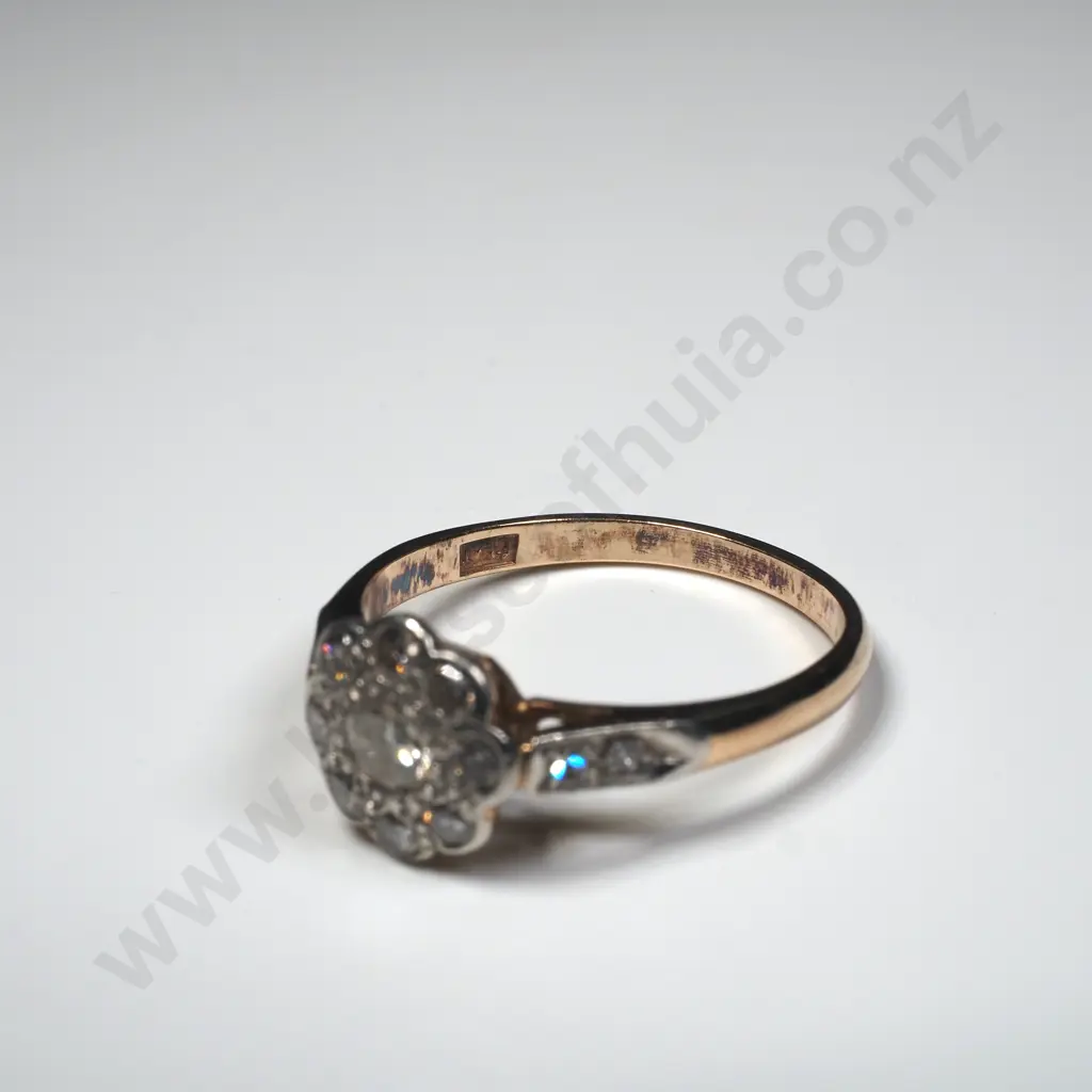 Antique 18ct Gold Diamond Ring Image 1++