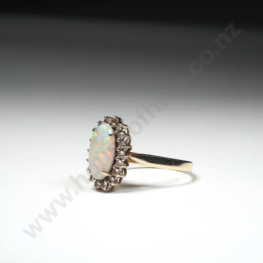 18ct Gold Diamond & Opal Ring Image 1++