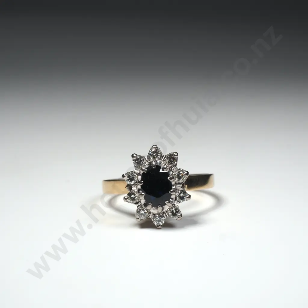 18ct Gold Diamond & Sapphire Ring Image 1++
