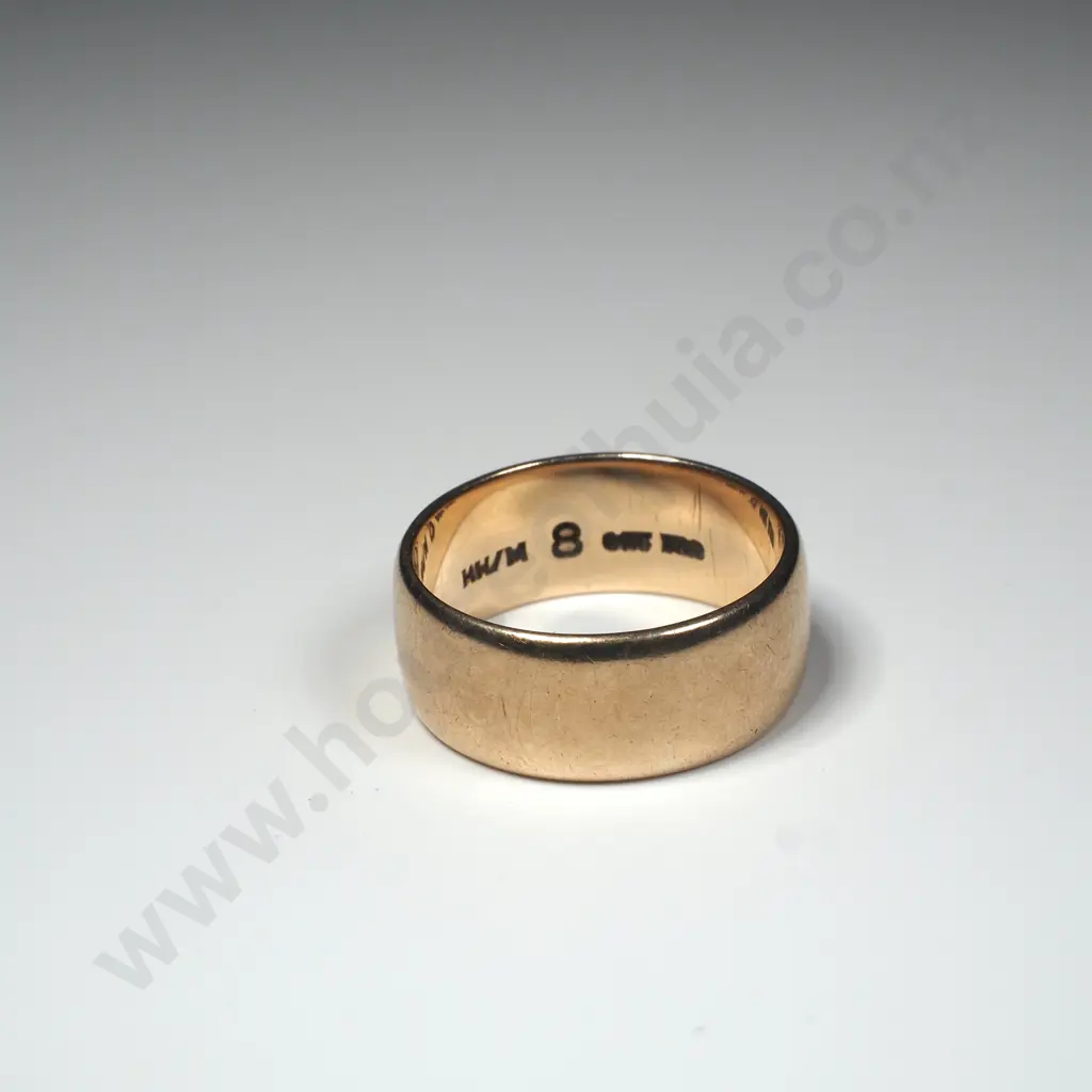 9ct Gold Wedding Band Image 1++